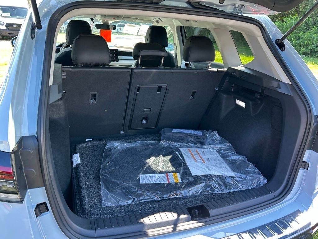 New 2026 Gray Volkswagen 1.5T SE image 50