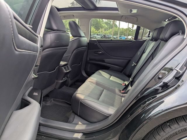 Used 2022 Caviar Lexus ES 350 Ultra Luxury image 12