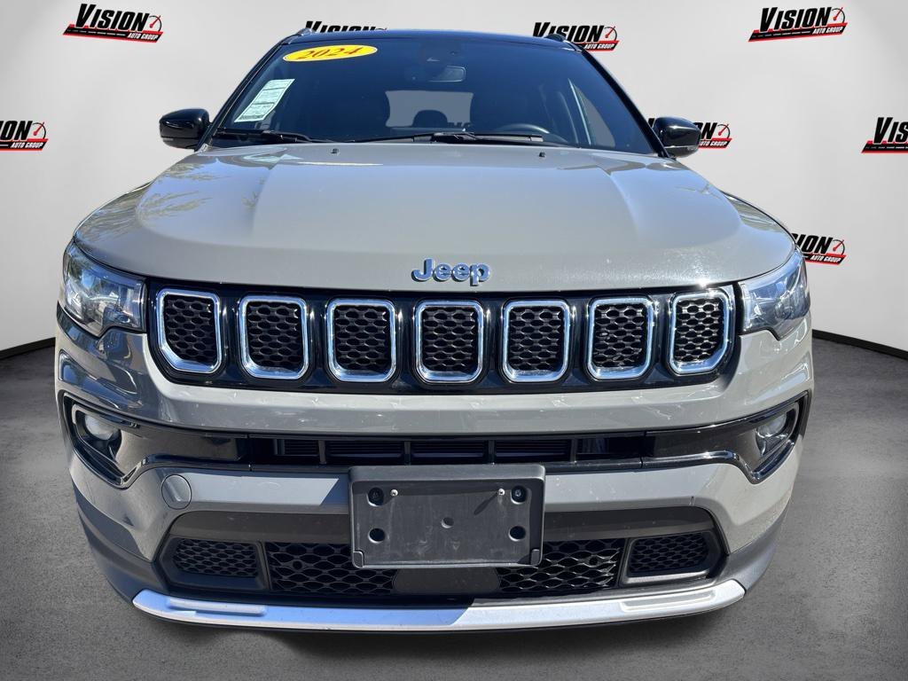 Used 2024 Gray Jeep Limited image 2
