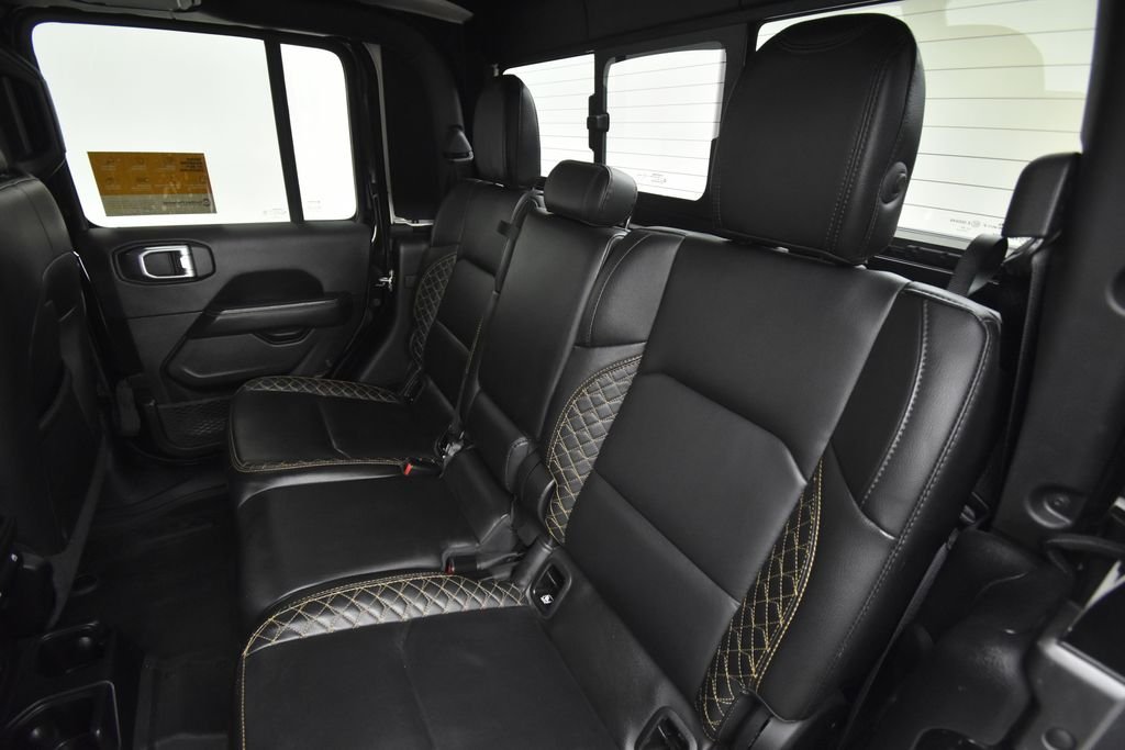 Certified Used 2021 Black Clearcoat Jeep Overland image 22