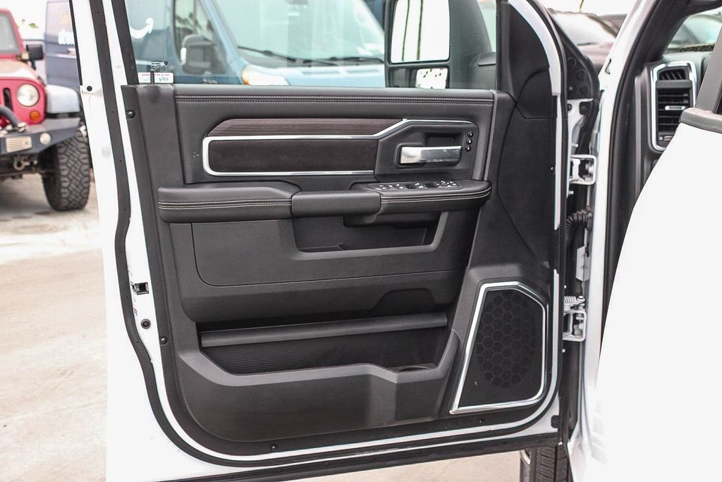 New 2026 Bright White Clearcoat Ram Laramie image 22