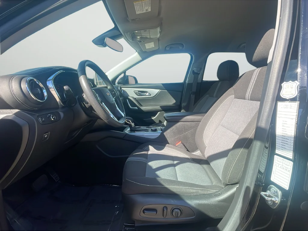 Used 2023 Black Chevrolet LT image 11