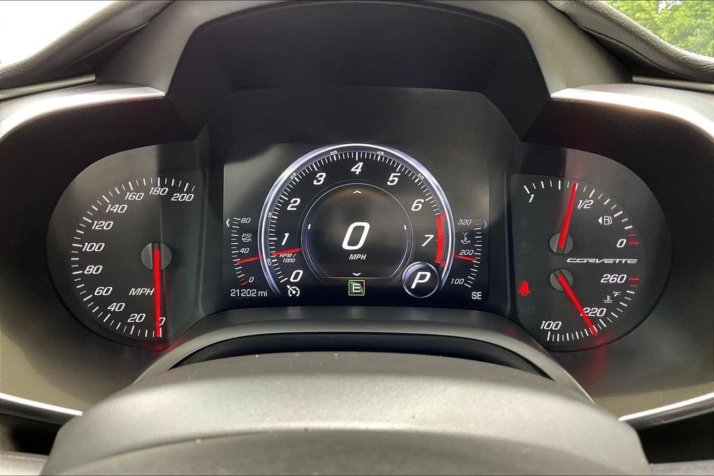 Used 2019 Red Chevrolet Grand Sport image 15