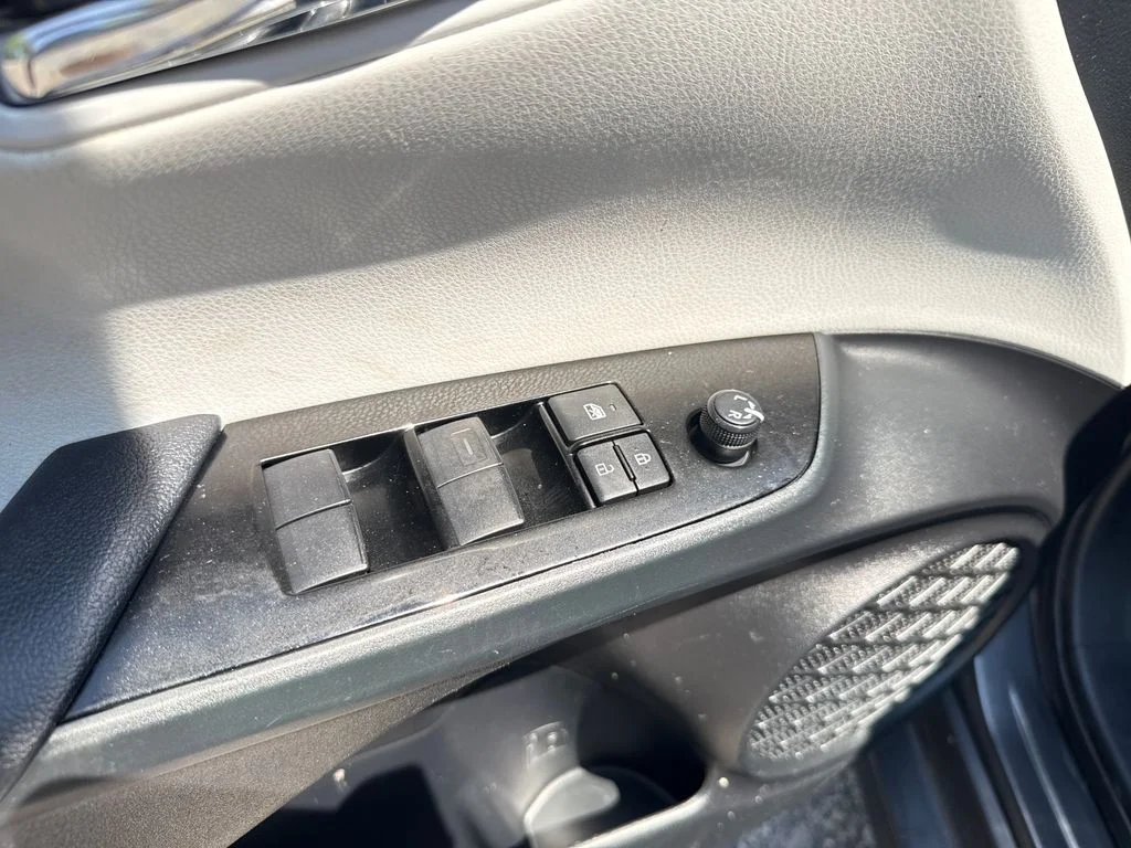 Used 2022 Gray Toyota LE image 8
