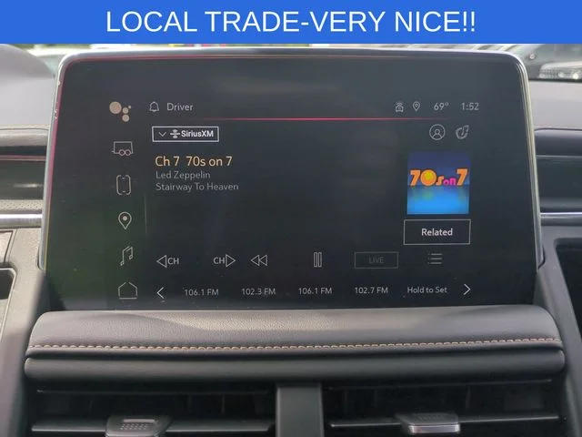 Used 2023 White GMC AT4 image 15