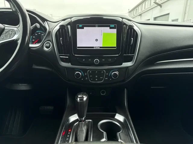Used 2019 Graphite Metallic Chevrolet LT Leather image 23