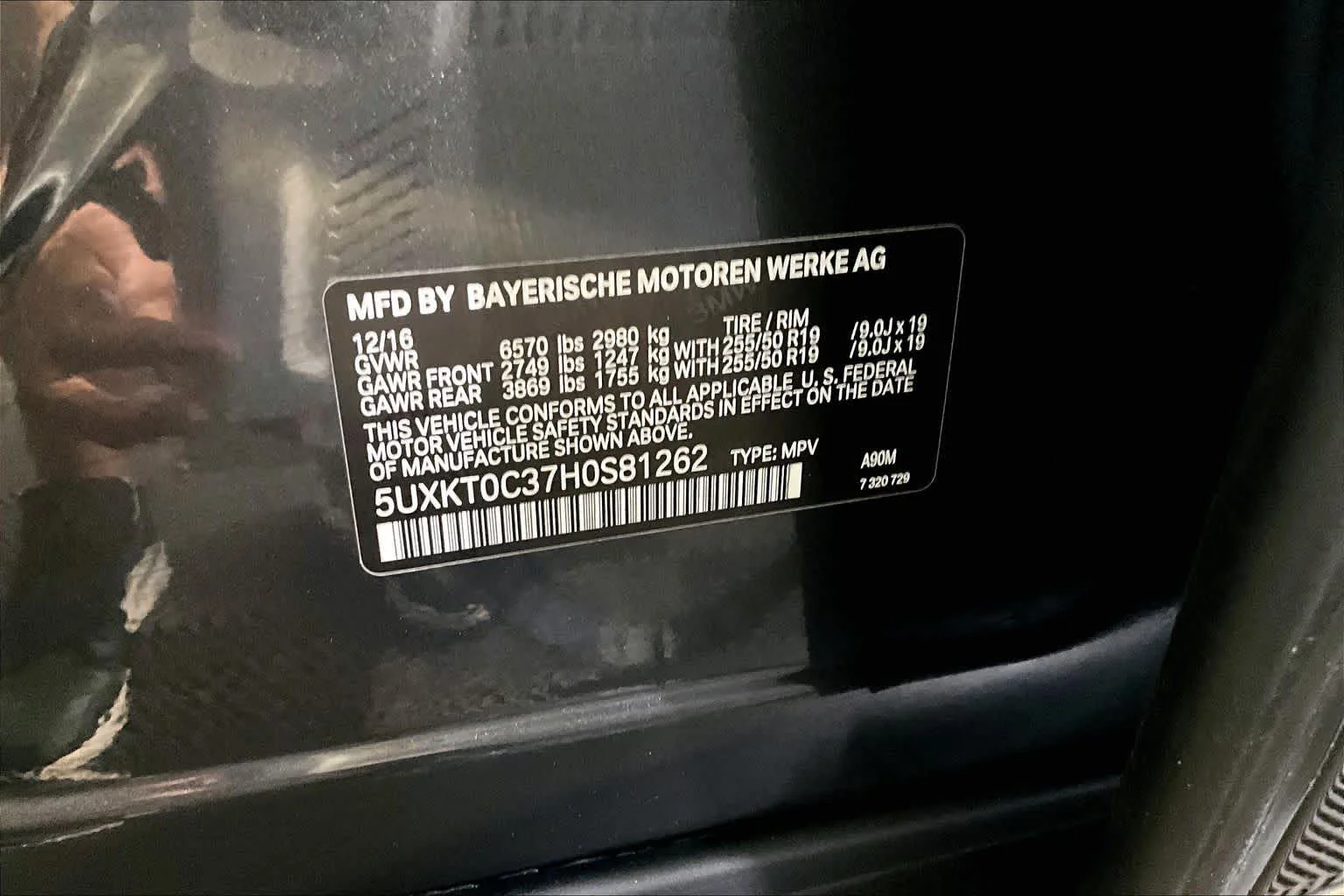 Used 2017 Dark Graphite Metallic BMW xDrive40e iPerformance image 34