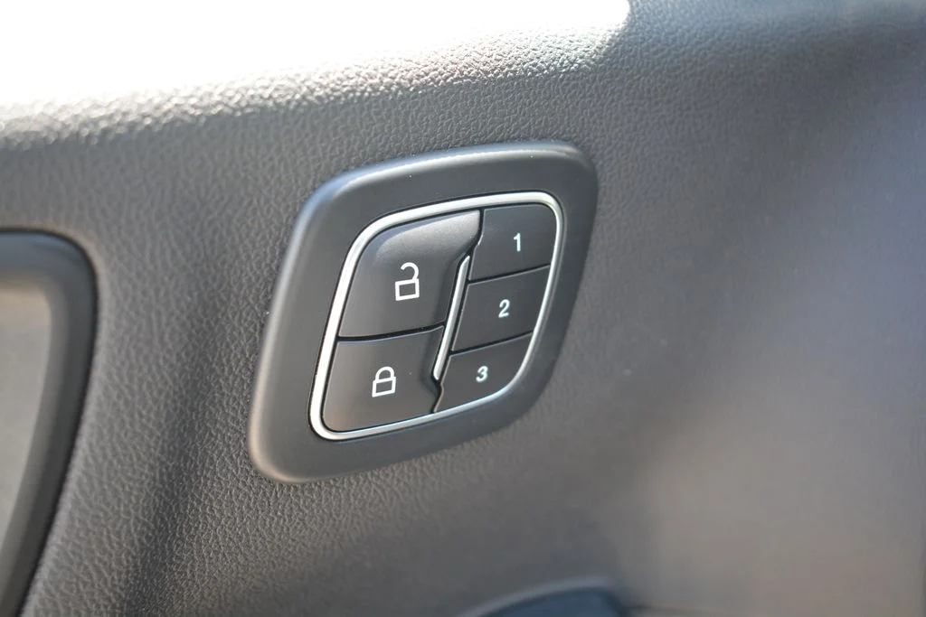 Used 2024 Black Ford Platinum image 8