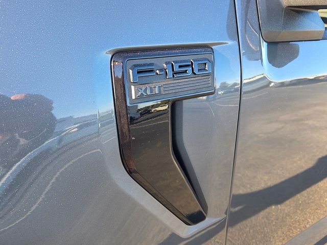 New 2026 Carbonized Gray Metallic Ford XLT image 41