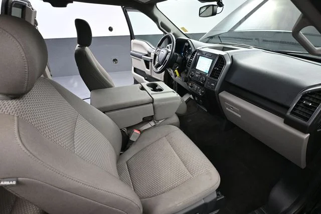 Used 2019 Black Ford XLT image 44