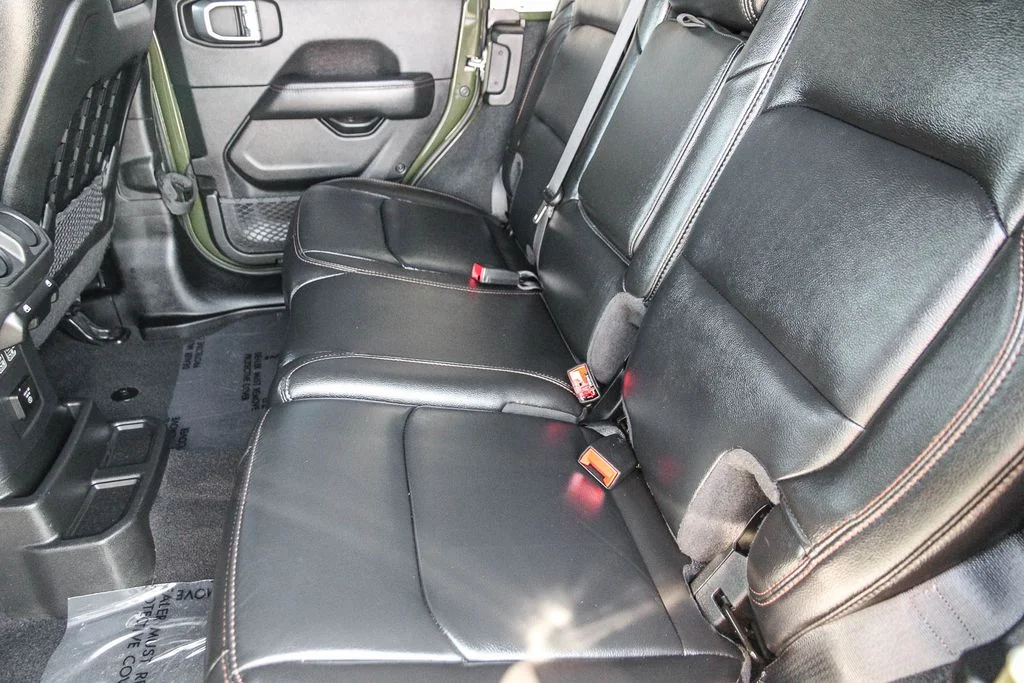 Used 2022 Green Jeep Unlimited Rubicon 392 image 19