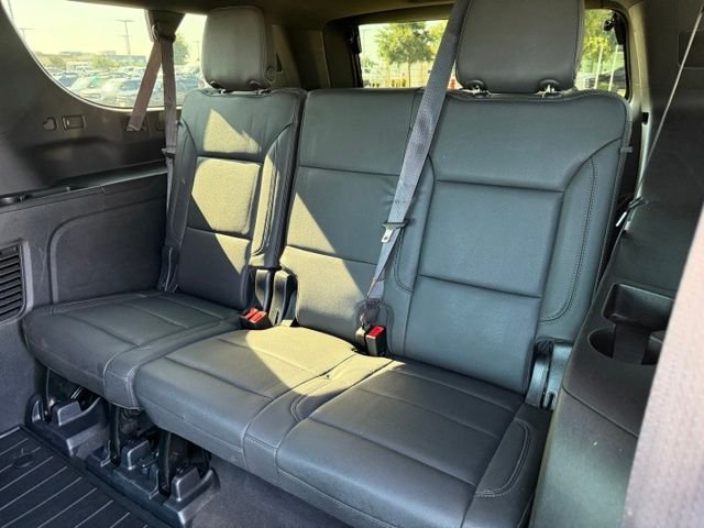 Used 2023 Black Chevrolet Z71 image 24