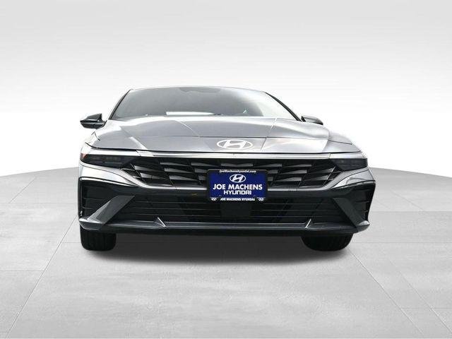 New 2026 Gray Hyundai SEL Sport image 31
