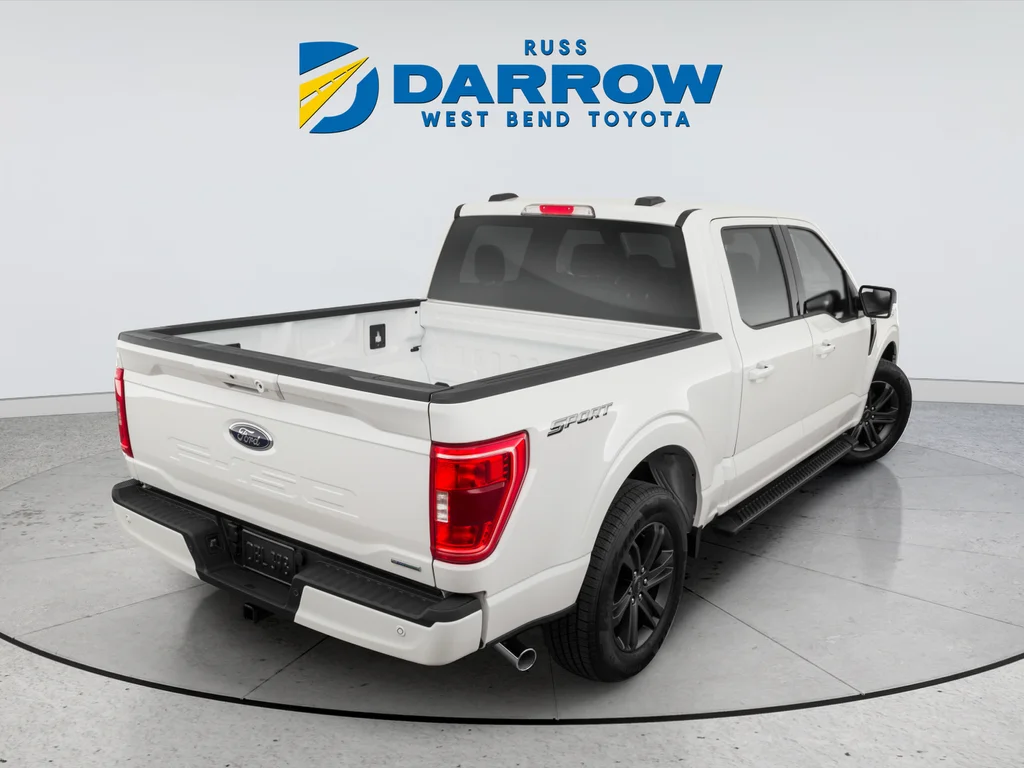 Used 2022 White Ford XLT image 6