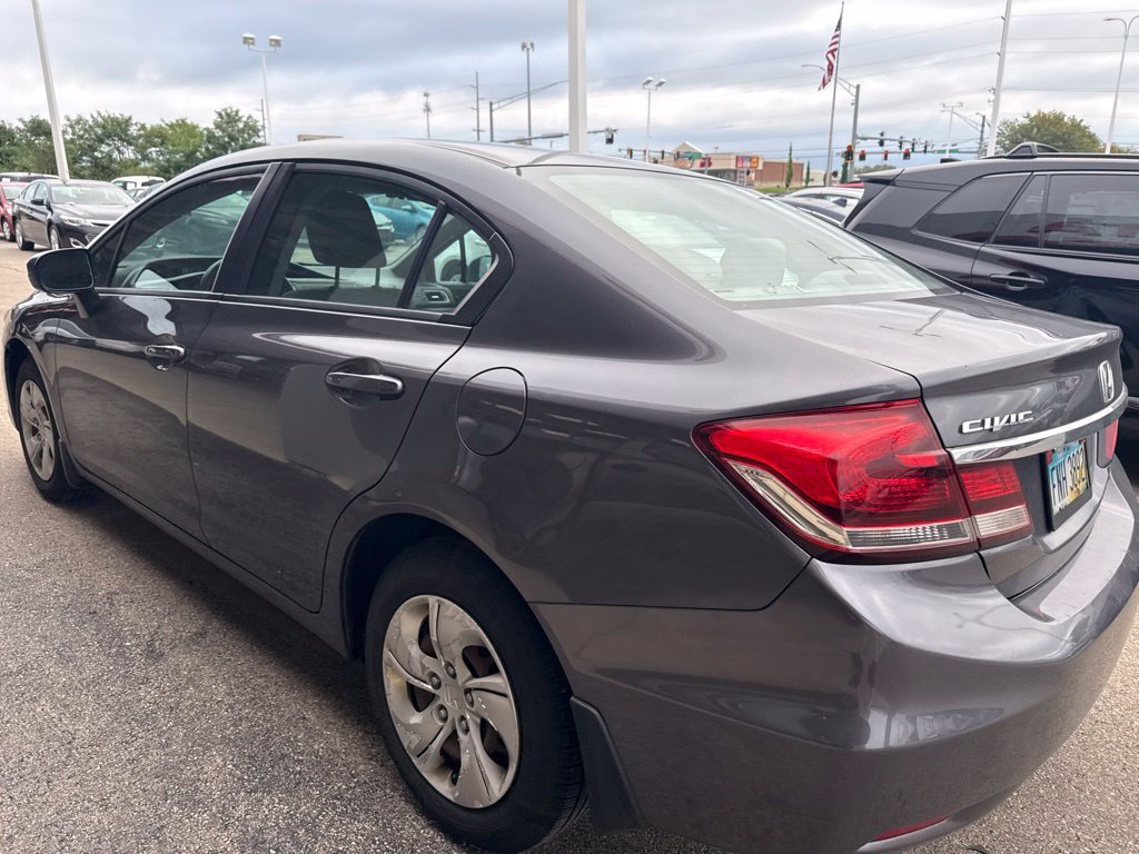 Used 2015  Honda LX image 3