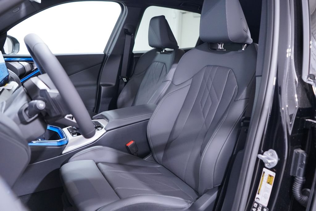 New 2026 Black Sapphire Metallic BMW 30 xDrive image 7