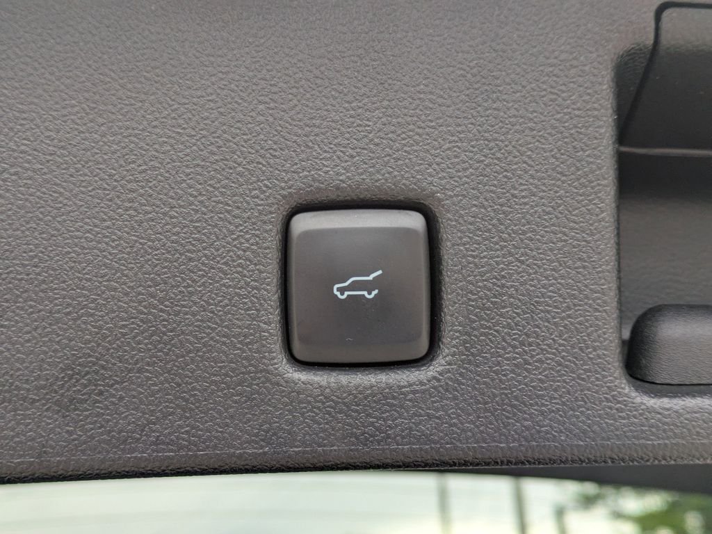 Used 2024 Silver Ford Active image 14