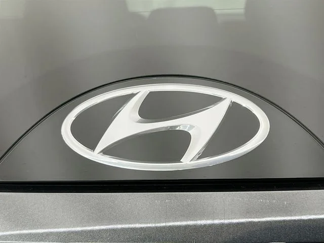 Used 2024 Gray Hyundai SEL image 39