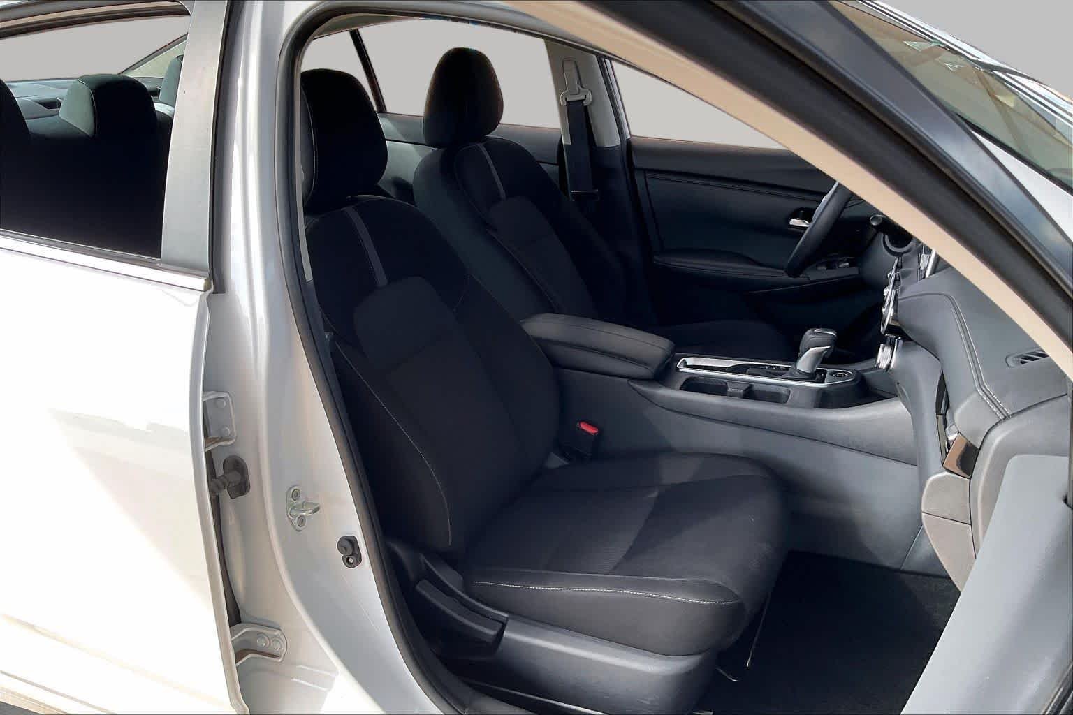 Used 2025 Fresh Powder Nissan SV image 10