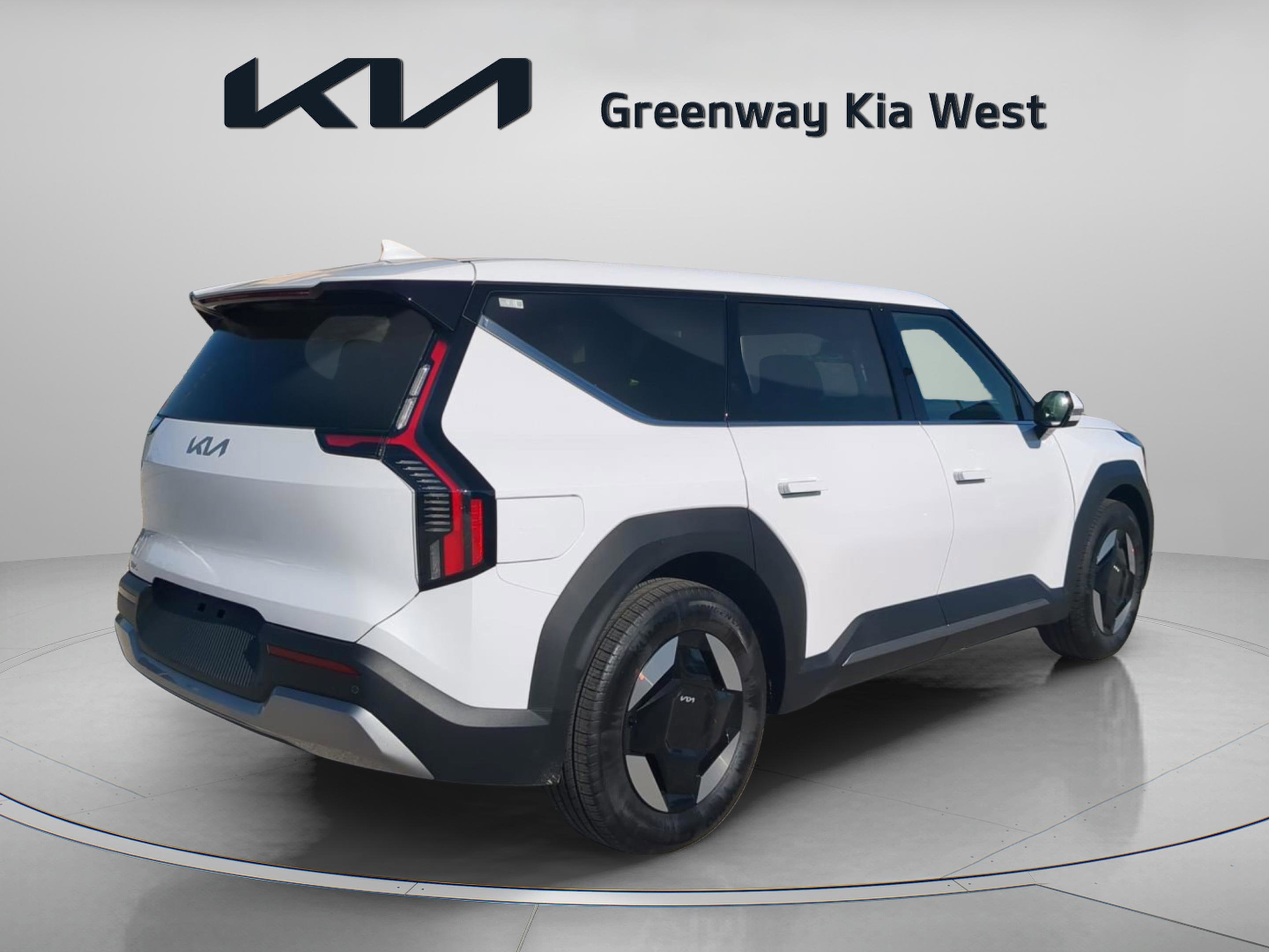 New 2026 Glacial White Pearl Kia Light Long Range RWD image 8