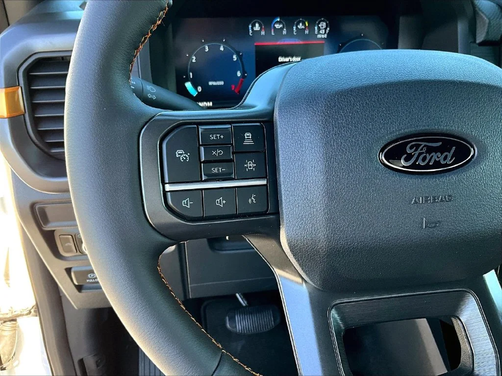 New 2026 Oxford White Ford Tremor® image 20
