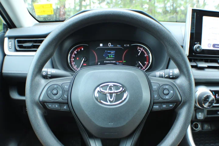 Used 2025 Magnetic Gray Metallic Toyota XLE image 8