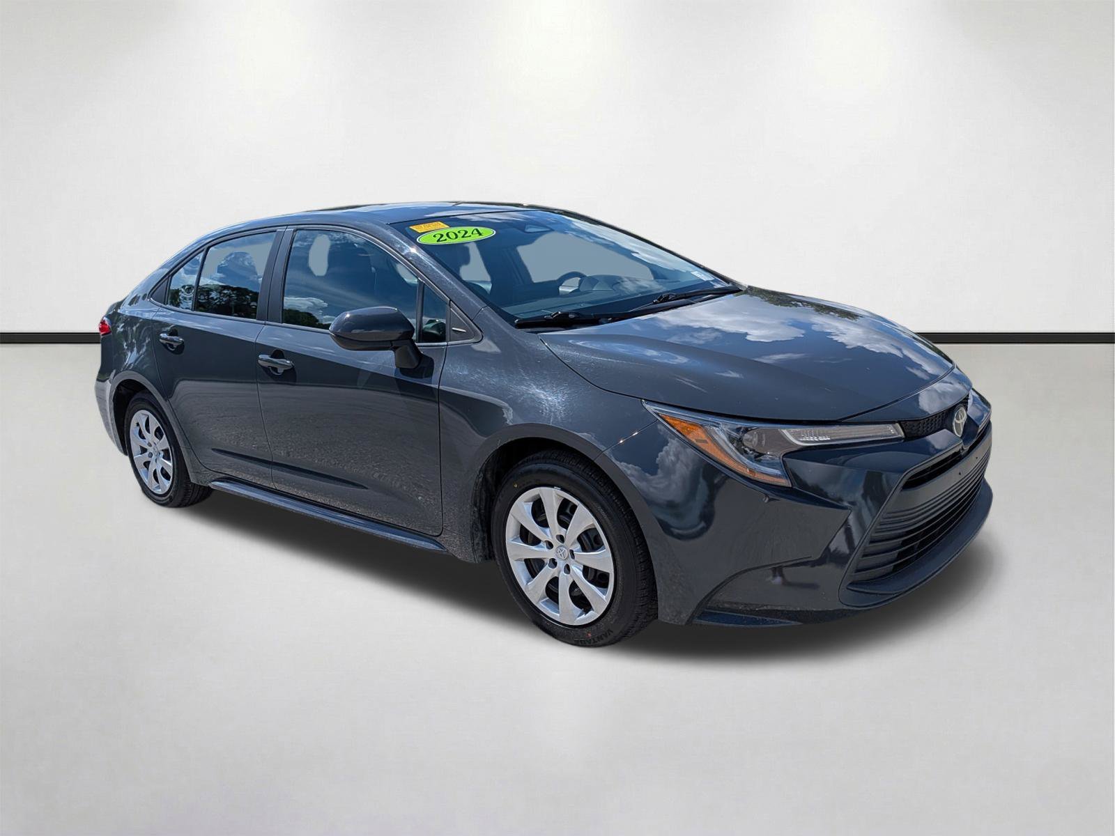 Used 2024 Underground Toyota LE image 1