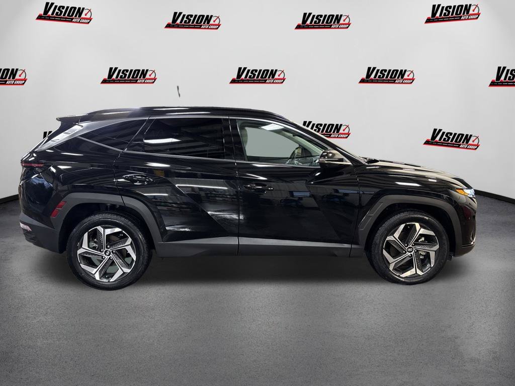 Used 2024 Black Hyundai Limited image 4