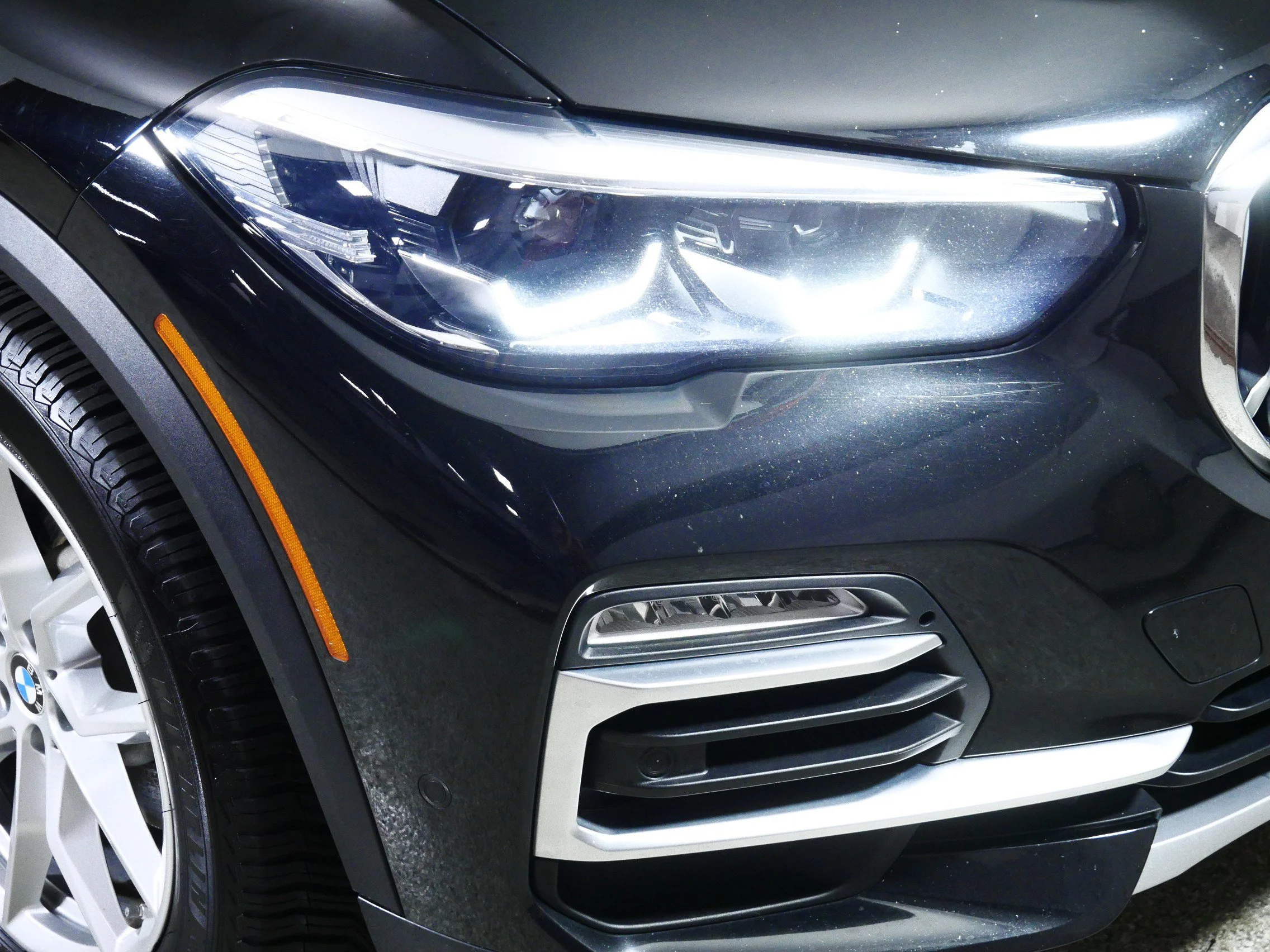 Used 2020 Jet Black BMW xDrive40i image 16