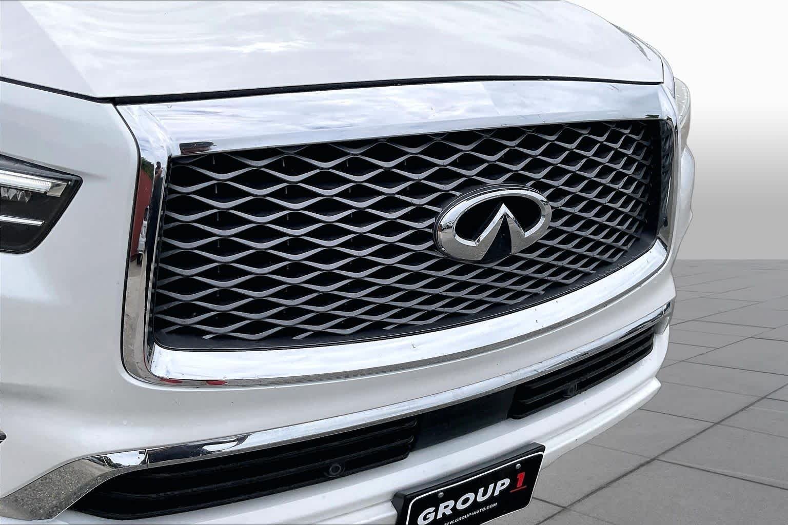 Used 2019 Moonstone White INFINITI LUXE image 30