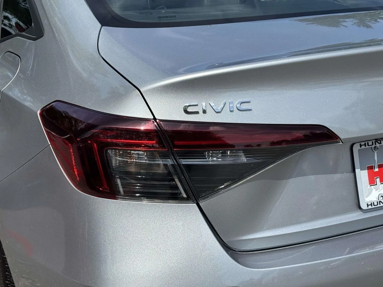 Used 2025 Solar Silver Metallic Honda Sport image 15