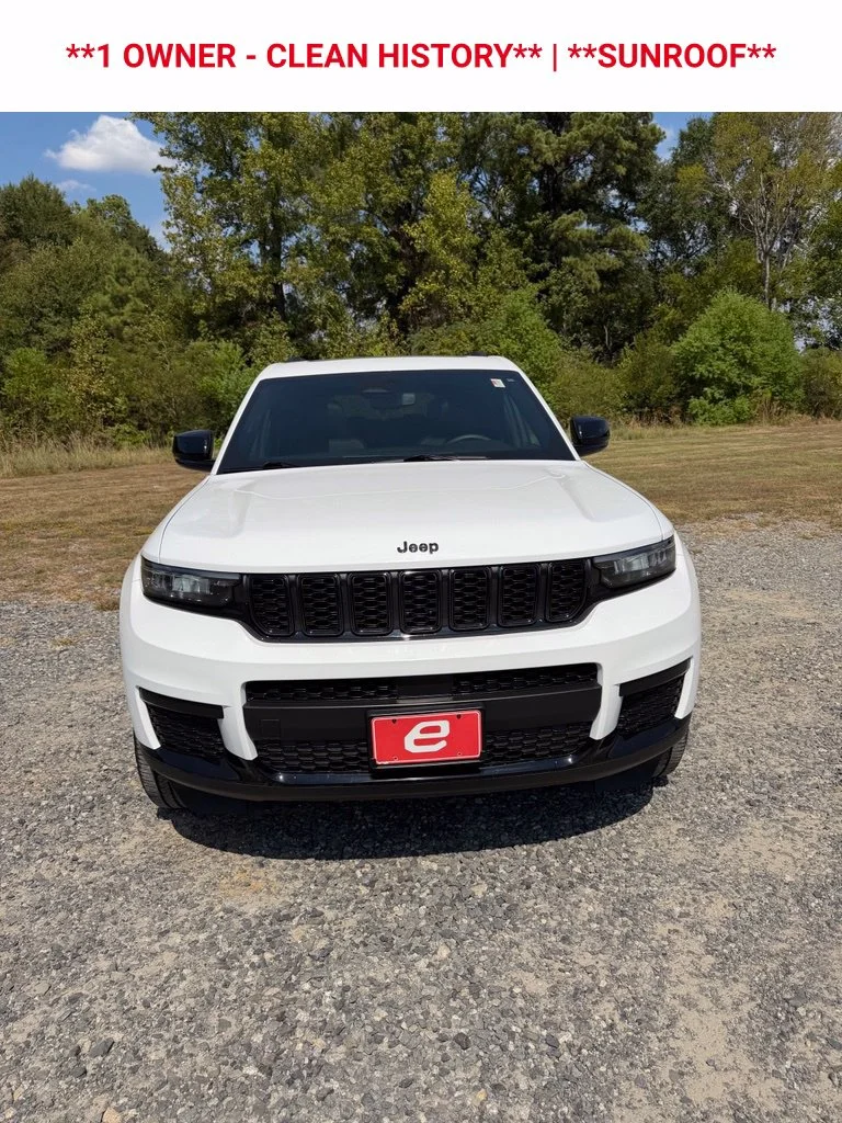 Used 2024 White Jeep Altitude X image 2