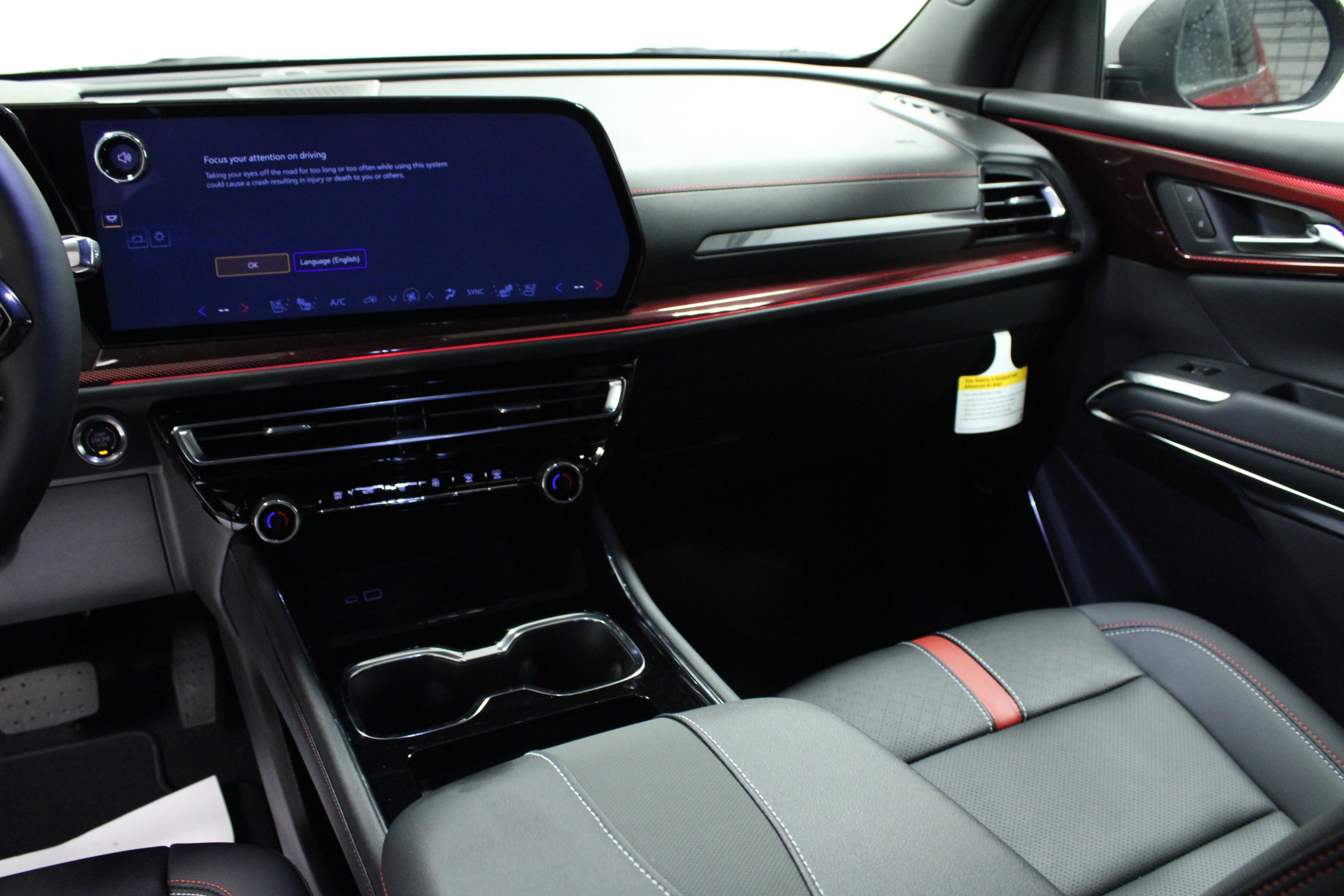 2026 Chevrolet Traverse RS - Photo 19