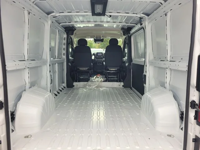 New 2026 Bright White Clear-Coat Exterior Paint RAM Low Roof image 8