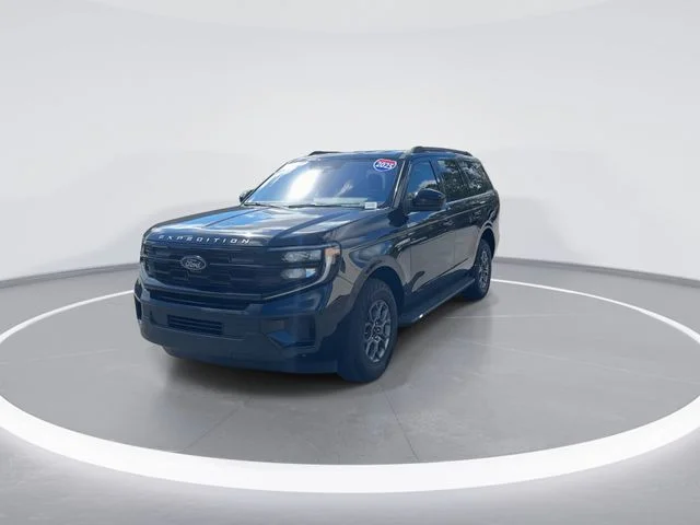 Used 2025 Black Ford Active image 2