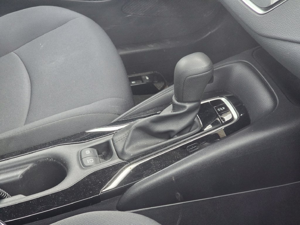 Certified Used 2022 Red Toyota LE image 15