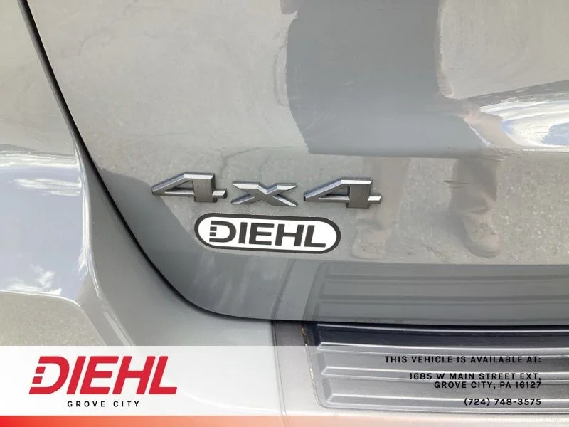 Used 2019 Gray Jeep Trailhawk image 13