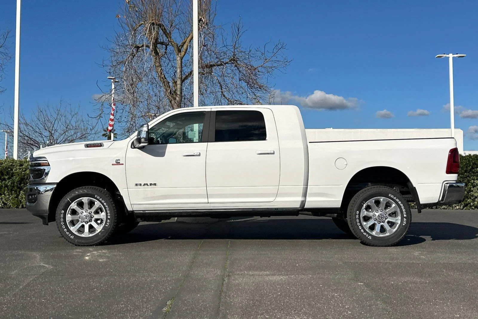 New 2026 Bright White Clear-Coat Exterior Paint RAM Laramie image 6