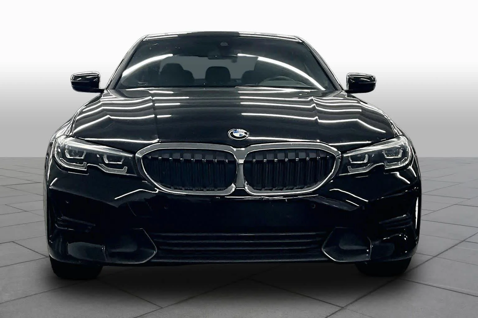 Used 2019 Jet Black BMW 330i image 3