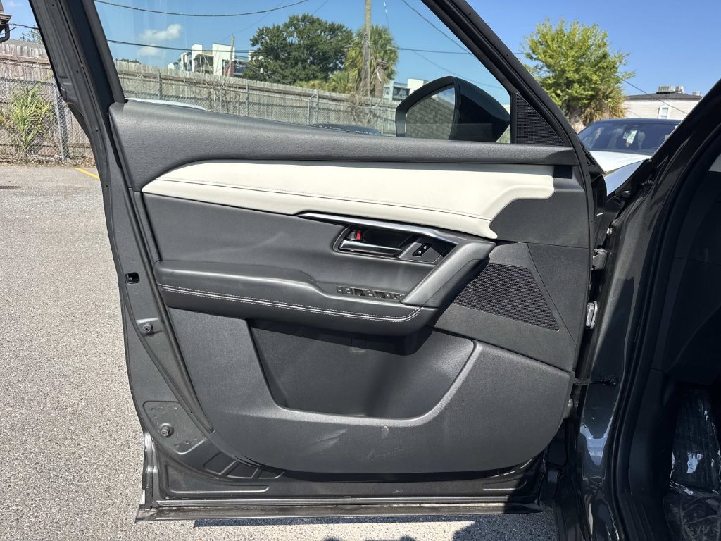 New 2026 Machine Gray Metallic Mazda 2.5 S Select AWD image 18
