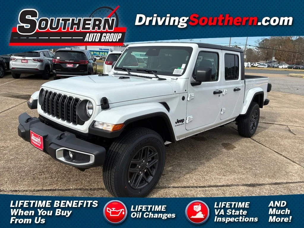 2026 Jeep Gladiator Sport S Auto's photo