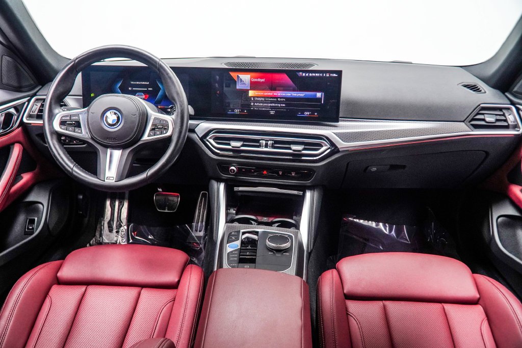 Used 2023 Gray BMW eDrive40 image 7