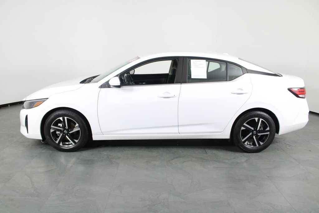 Used 2024 White Nissan SV image 14