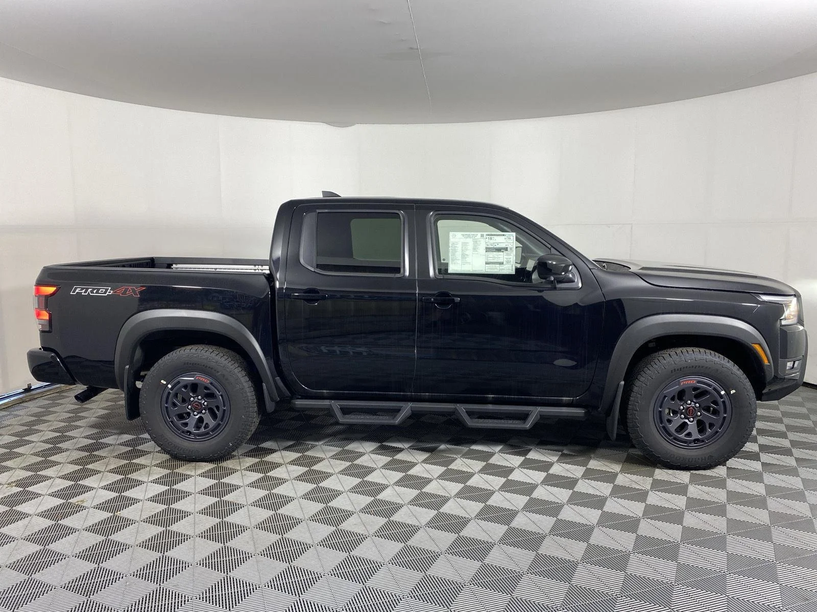 2026 Nissan Frontier PRO-4X - Photo 19