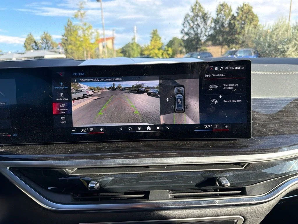 Used 2025 Skyscraper Grey Metallic BMW M60i image 15