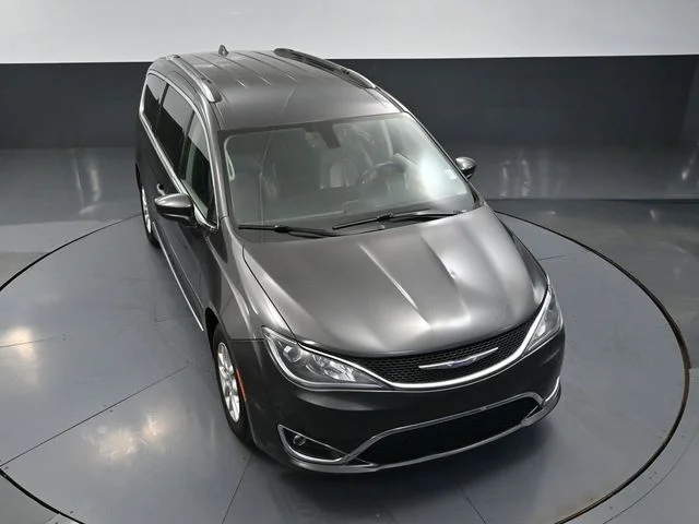 Used 2020 Gray Chrysler Touring L image 45