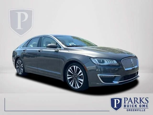 2019 Lincoln MKZ Reserve II FWD's photo
