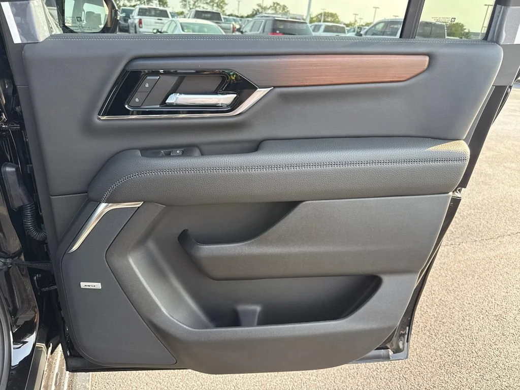 2026 GMC Yukon XL Denali - Photo 34