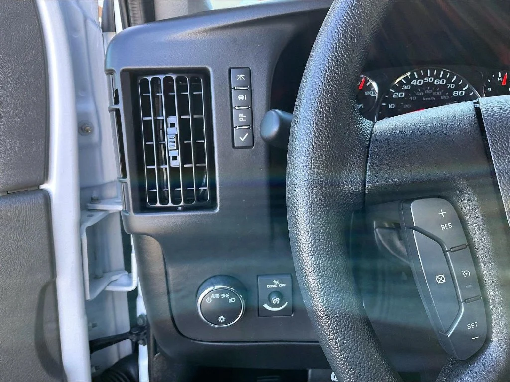 Used 2025 White GMC Work Van image 24