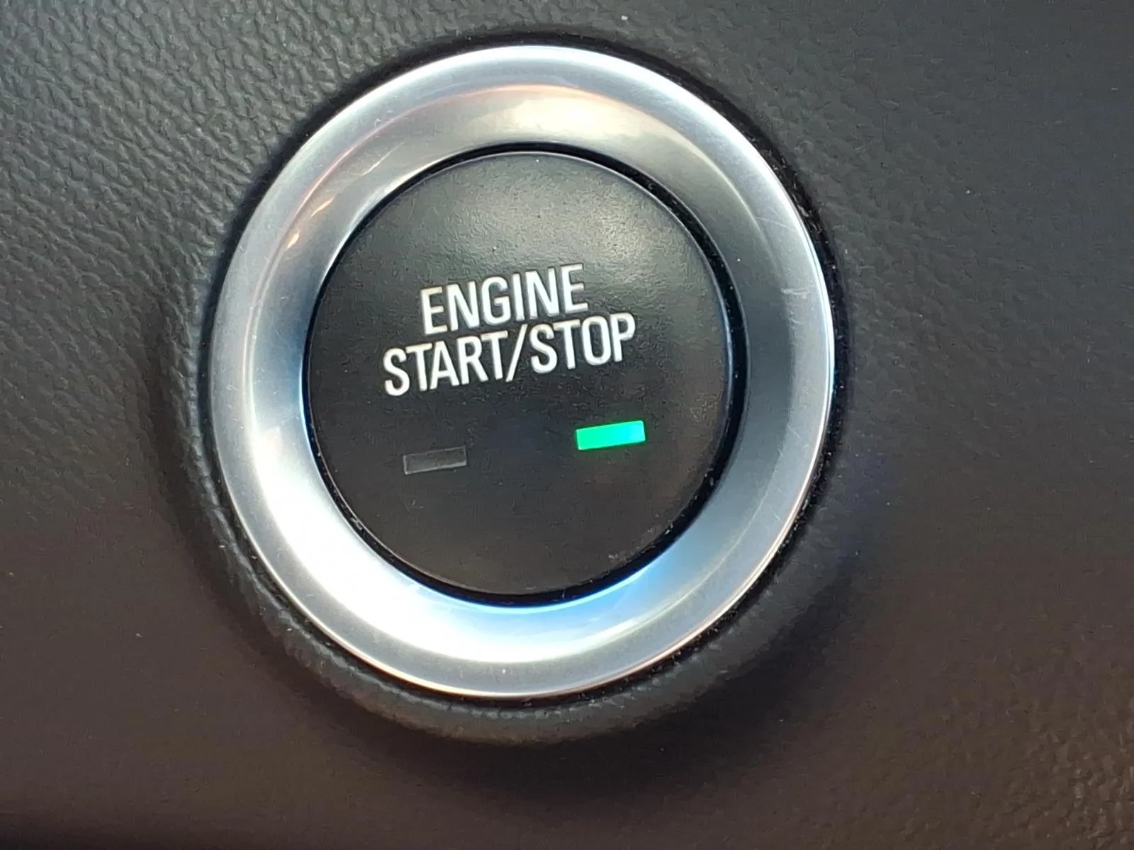 Used 2022 Black GMC SLE image 24
